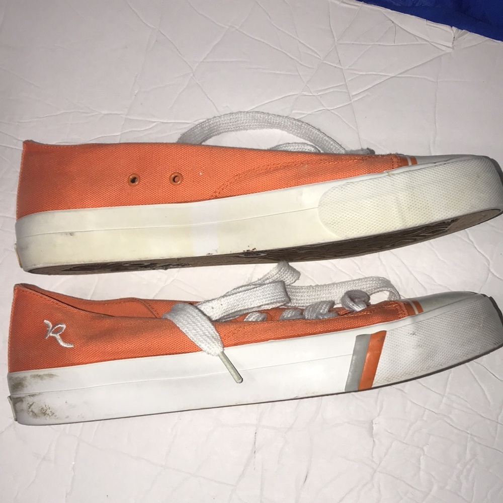 Men’s Rocawear Sneakers - Picture 6 of 10